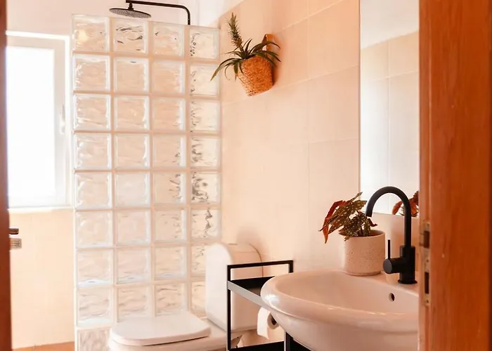 Casa Calma - The House Of Rest - Surf & Yoga *