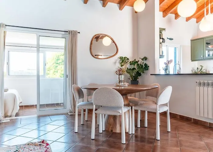 Casa Calma - The House Of Rest - Surf & Yoga